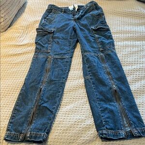 Women’s cargo jeans